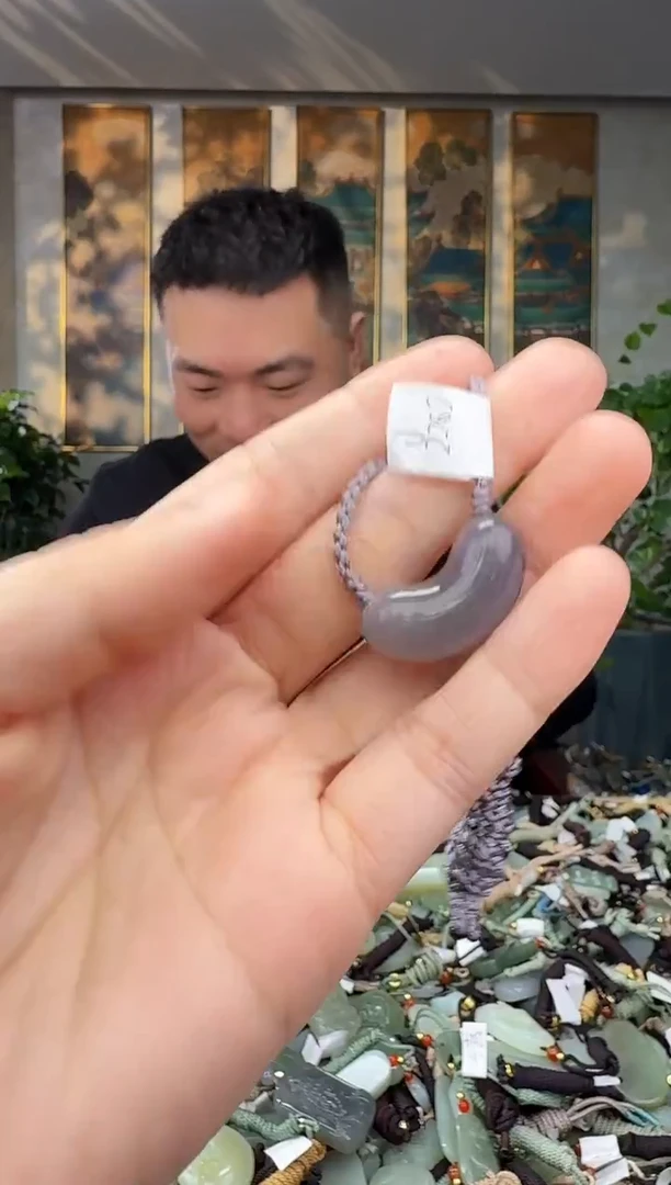 未镶嵌和田玉挂件拍一发一