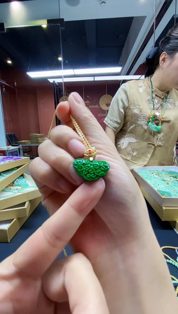 颈饰未镶嵌翡翠翡翠吊坠