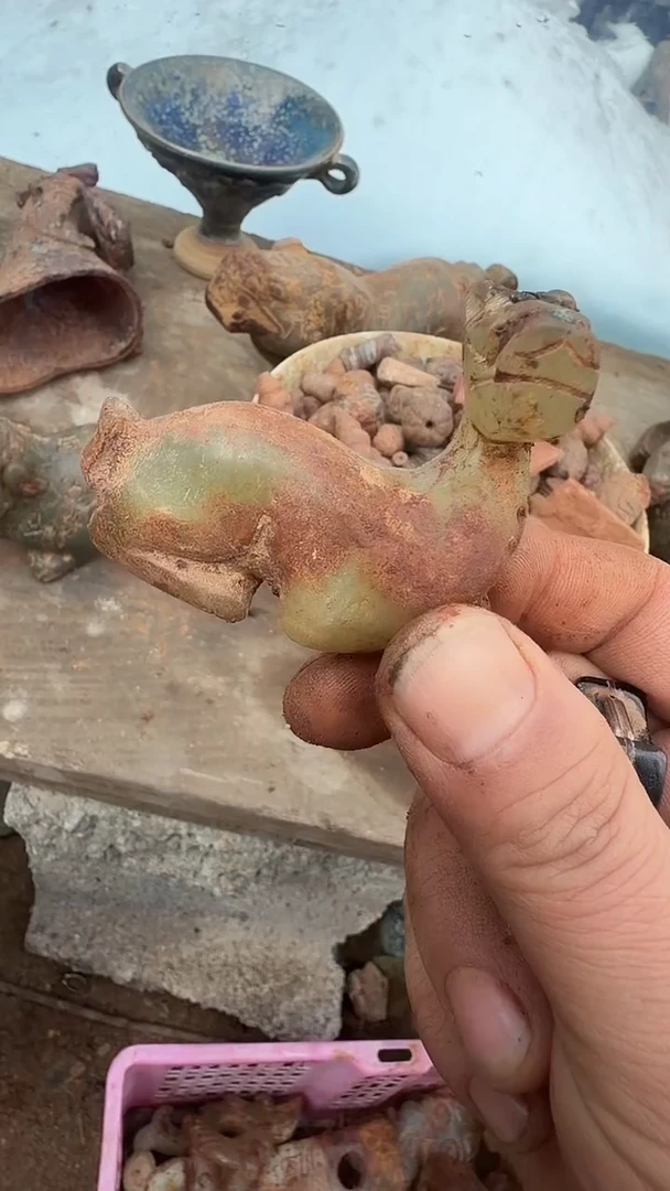 未镶嵌岫岩河磨玉（透闪石质玉）挂件金*子岫岩河磨玉