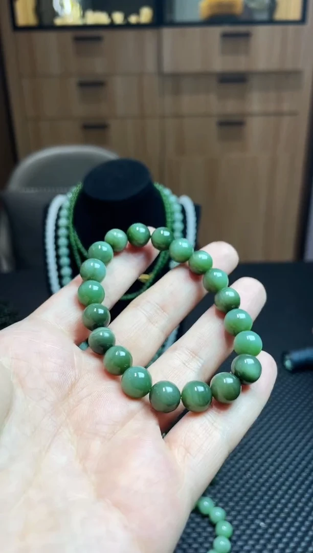 颈饰未镶嵌和田玉和田玉碧玉黑猫眼手串10mm