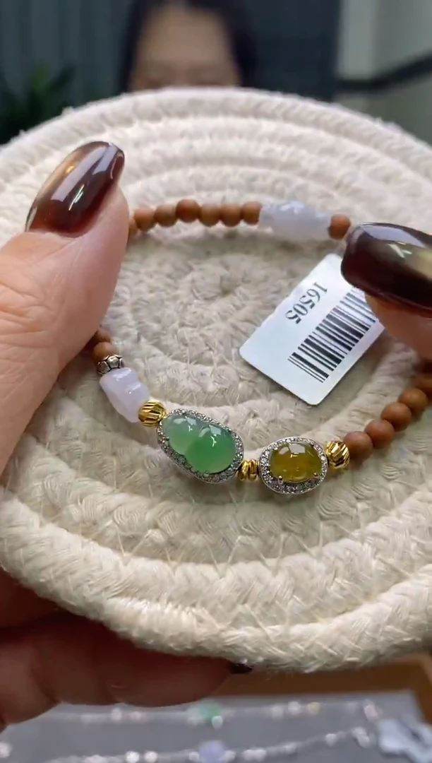 颈饰银S925镶嵌翡翠净货16505