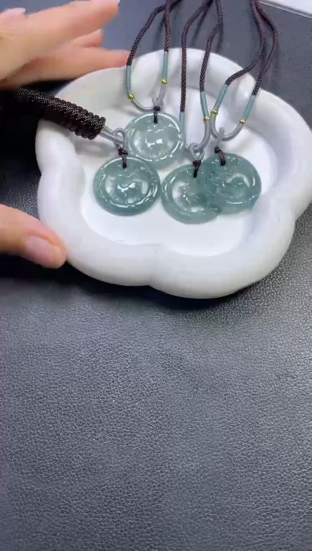 翡翠未镶嵌颈饰一路有你多样性发一件