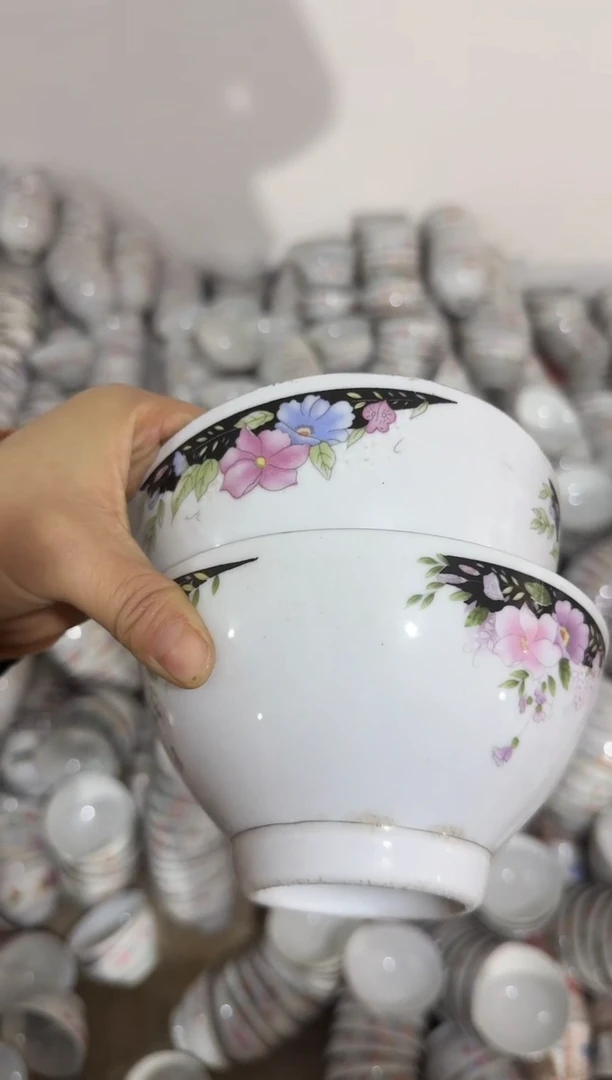 【闪购商品】摆件碗13.5厘米品相差矿点凸瓷失圆介意勿拍