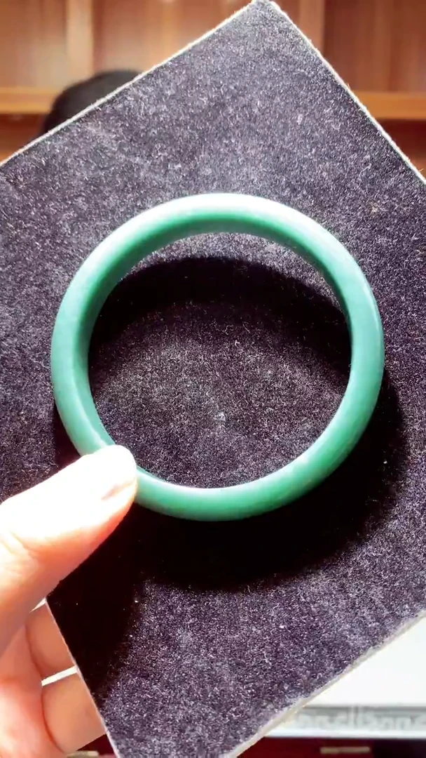 颈饰未镶嵌翡翠天然翡翠（拍一发一）