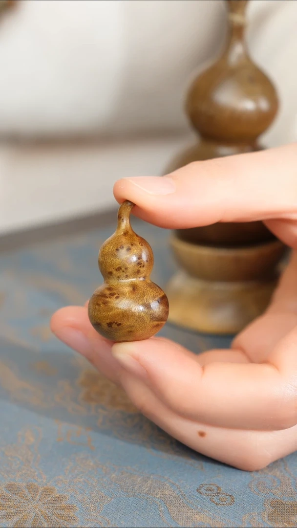 乌木类家具金丝楠阴沉木 满纹葫芦