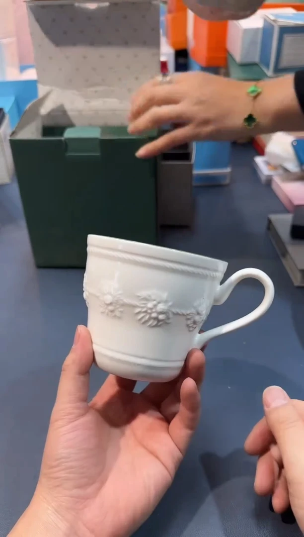 【闪购商品】瓷片C845全场正品，京东包邮