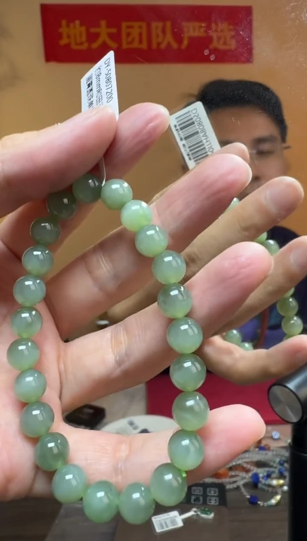 未镶嵌手链和田玉约8mm和田玉猫眼鸭蛋青圆珠单圈手串