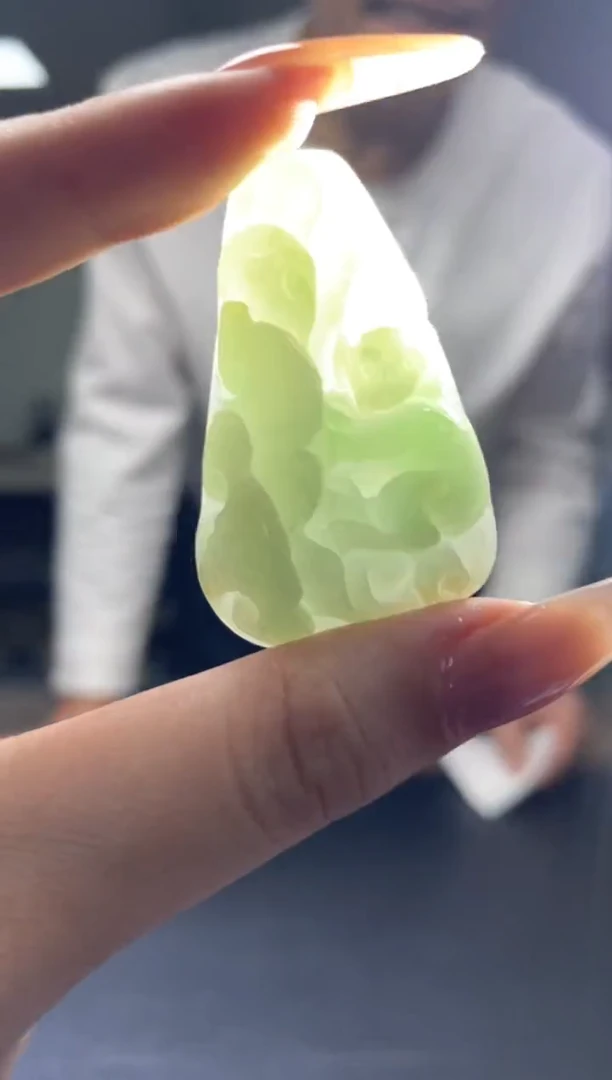 颈饰未镶嵌翡翠天然A货翡翠随机发一件64