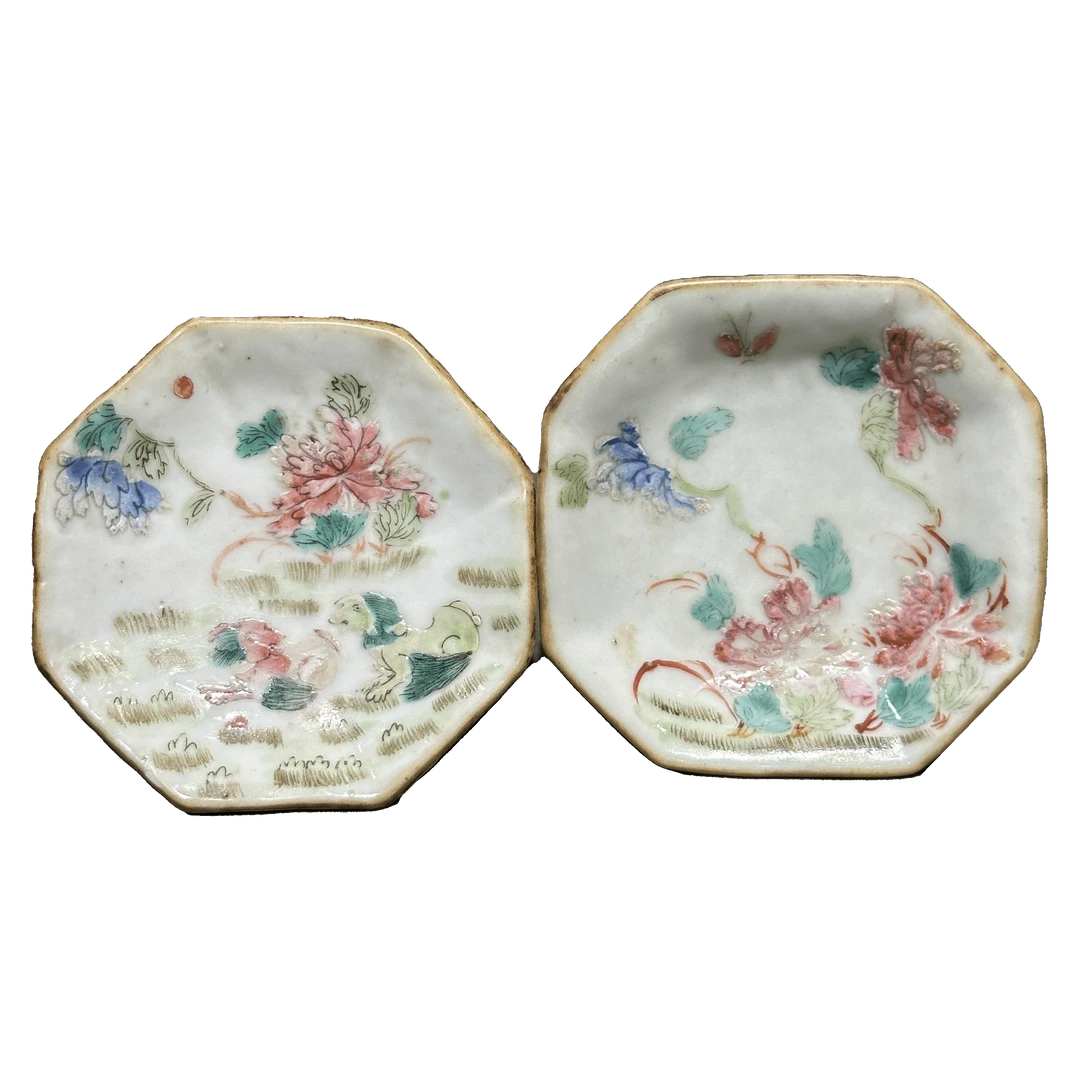 25019406y粉彩花卉纹贡盘一对