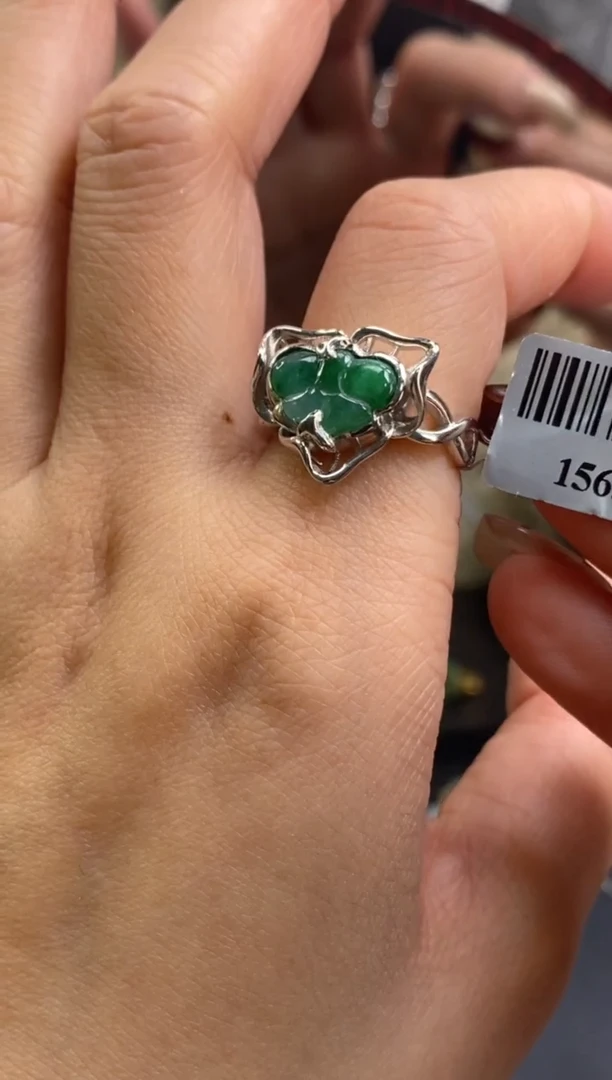 颈饰银S925镶嵌翡翠净货15652