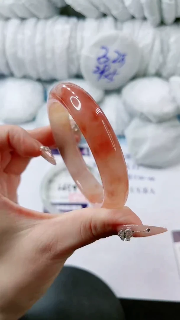 【闪购商品】石英质玉手镯未镶嵌多样性发货L660