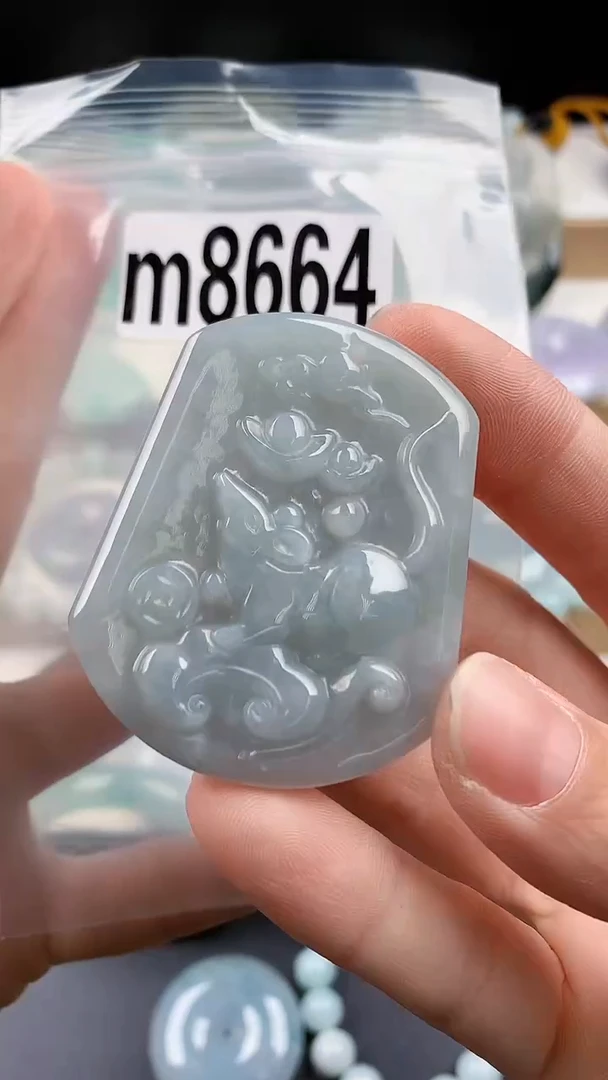 颈饰未镶嵌翡翠颈饰未镶嵌缅甸天然翡翠吊坠