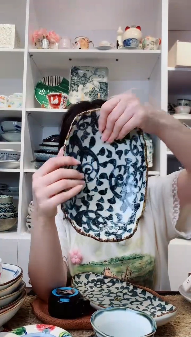 陶瓷章鱼唐草椭圆长盘