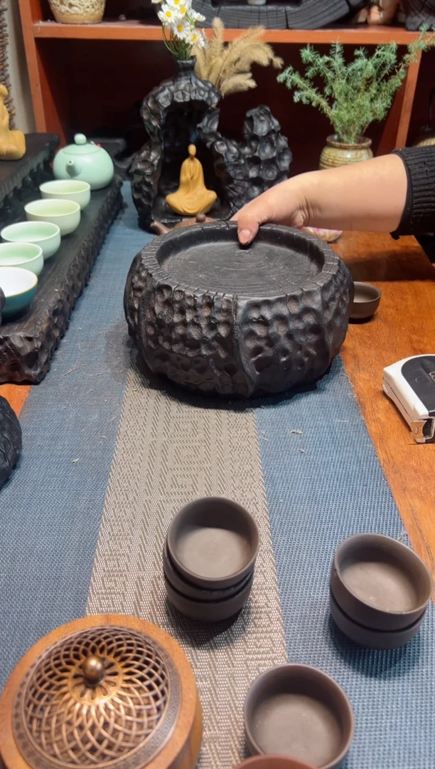 【闪购商品】香樟木木雕一物一拍