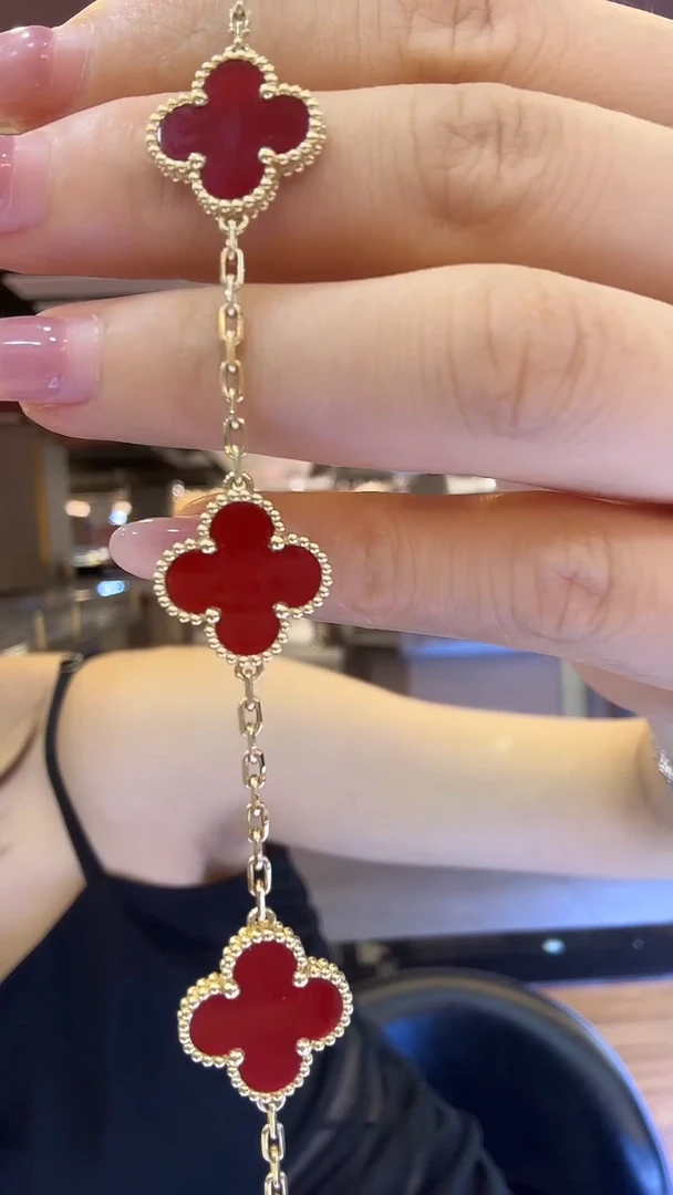 玛瑙/玉髓手链18K金镶嵌手链