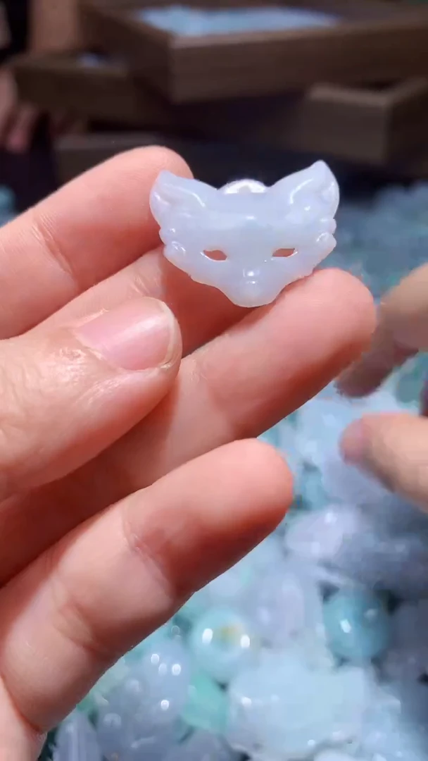 翡翠未镶嵌颈饰翡翠A货（不含链）