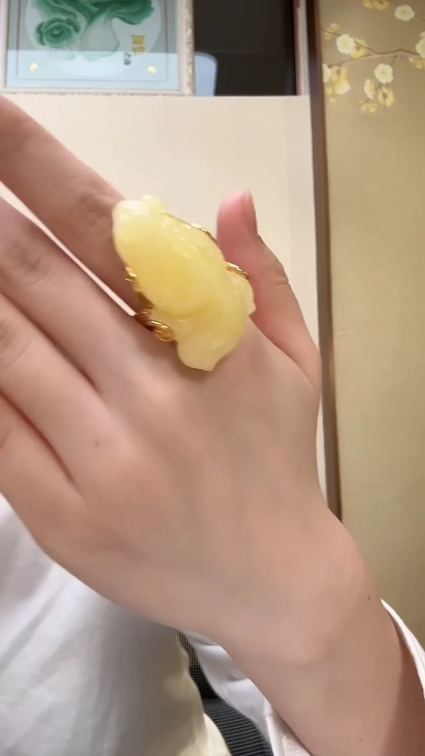 未镶嵌琥珀戒指戒指