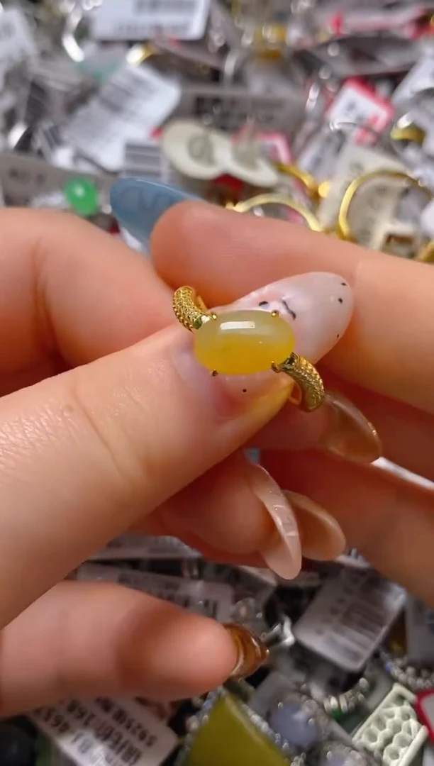 银S925镶嵌戒指翡翠百内无证书