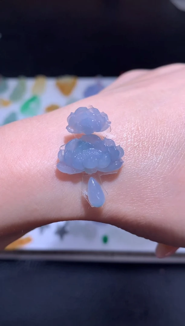 定制翡翠未镶嵌莲花