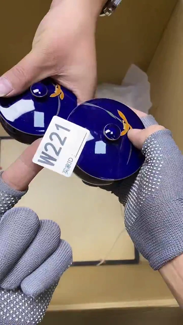 瓷片浅*W221默认微瑕，谨慎参拍