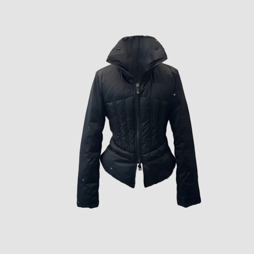 黑钻高领收腰短款羽绒外套   设计款时尚休闲小众气质女人味