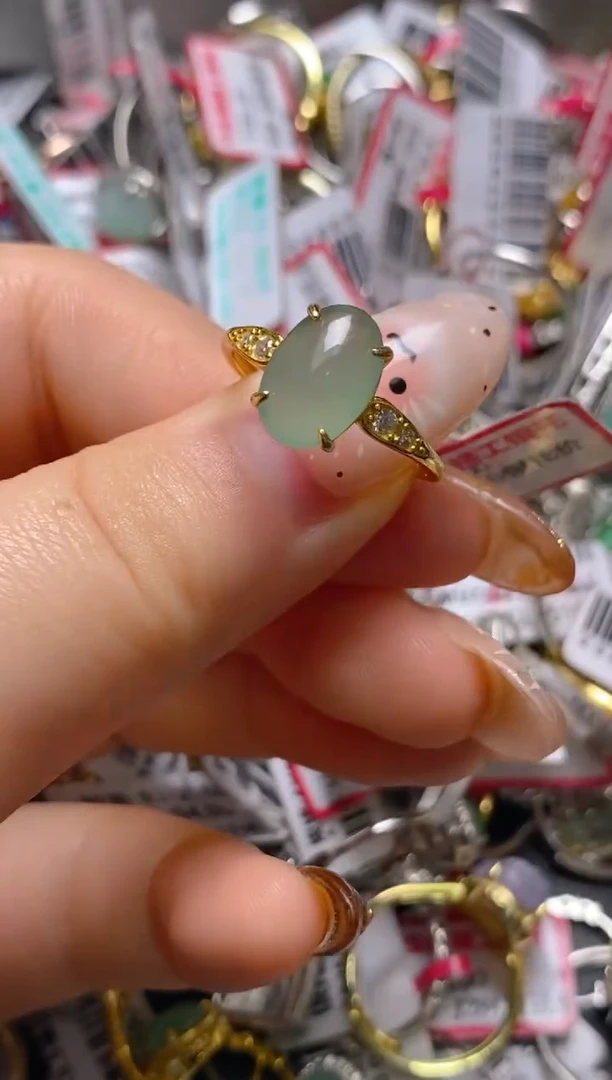 银S925镶嵌戒指翡翠百内无证书