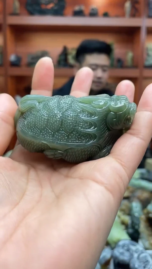 未镶嵌和田玉把件1