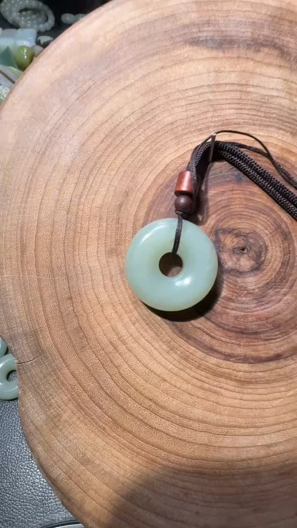 颈饰未镶嵌和田玉甜甜圈3.3*11