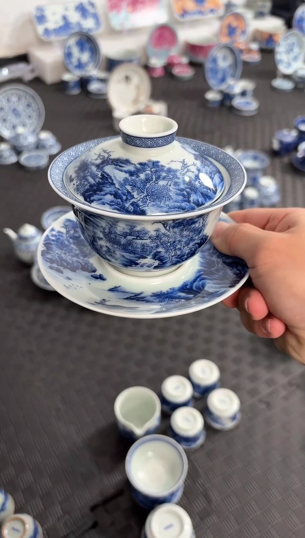 其他景德镇陶瓷茶具青花山水线条元宝盖碗