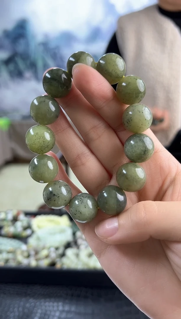 【闪购商品】和田玉手串未镶嵌16mm左右青花
