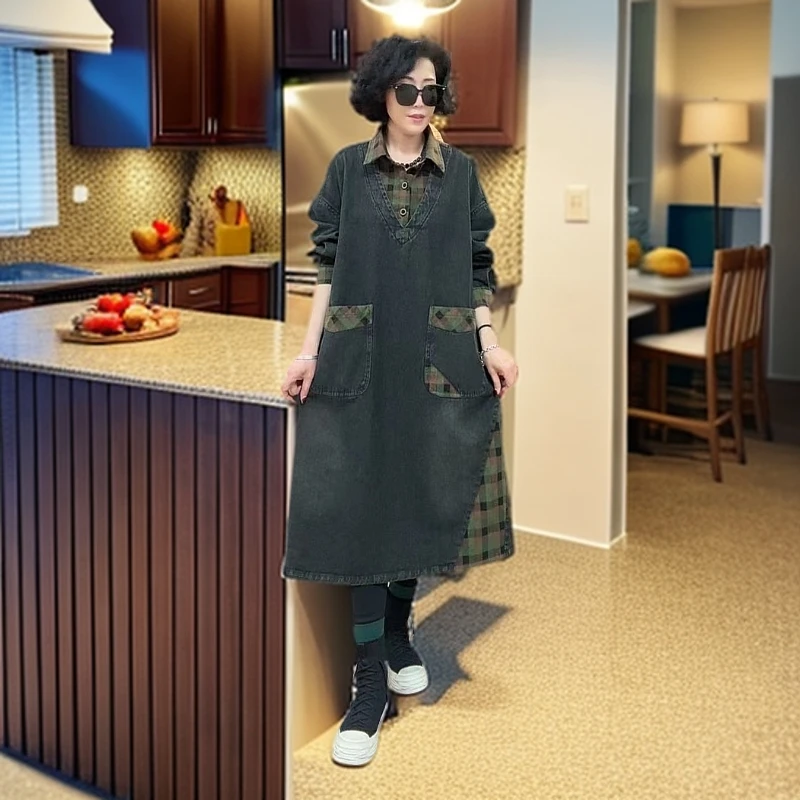 君姐服饰[3238]春季新款砂洗牛仔休闲宽松格子拼色衬衣领连衣裙