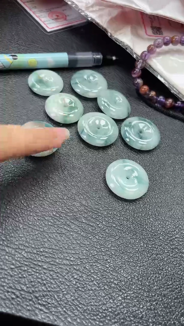 翡翠手镯未镶嵌0063228147多样性发一