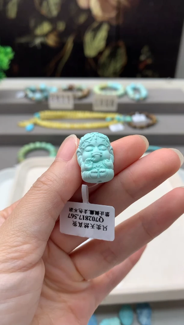 未镶嵌绿松石雕刻A169