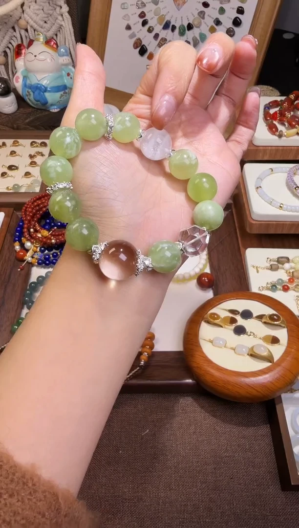 水晶摆件未镶嵌手链