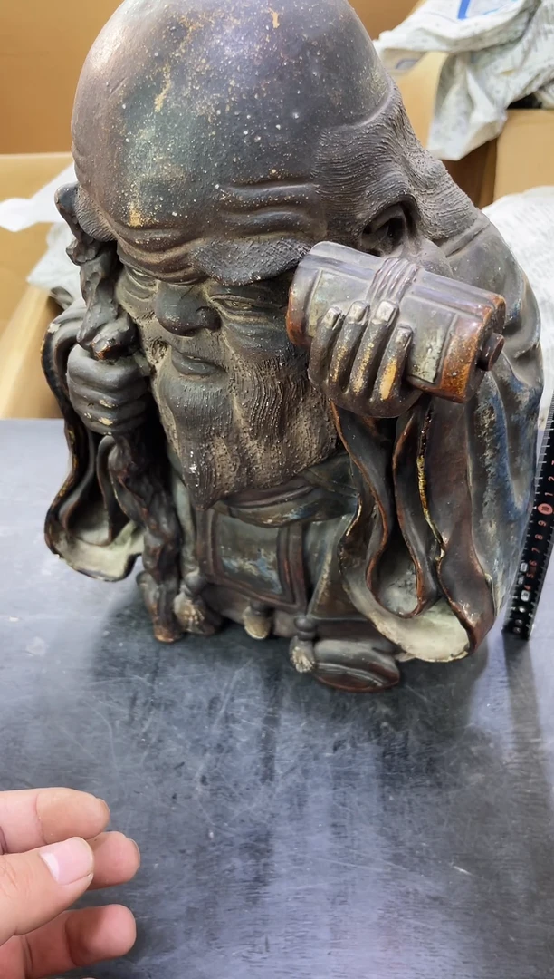 摆件瑕疵 如图所示 阁集工艺品