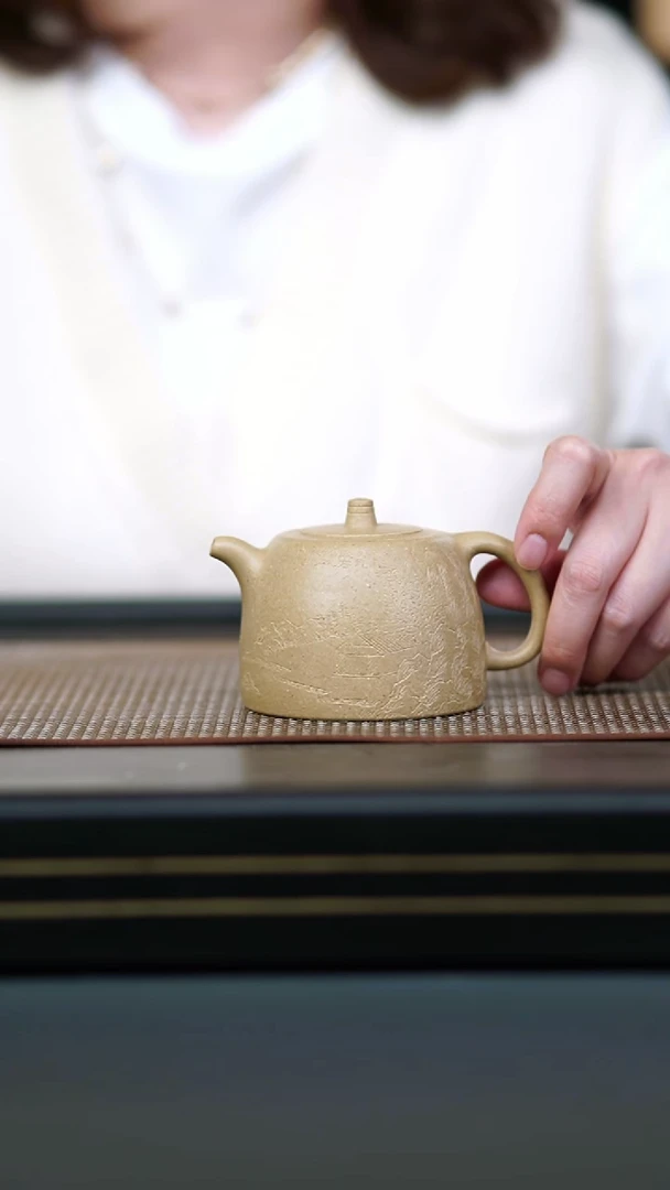 茶壶紫砂半手梨皮本绿山水井栏200cc
