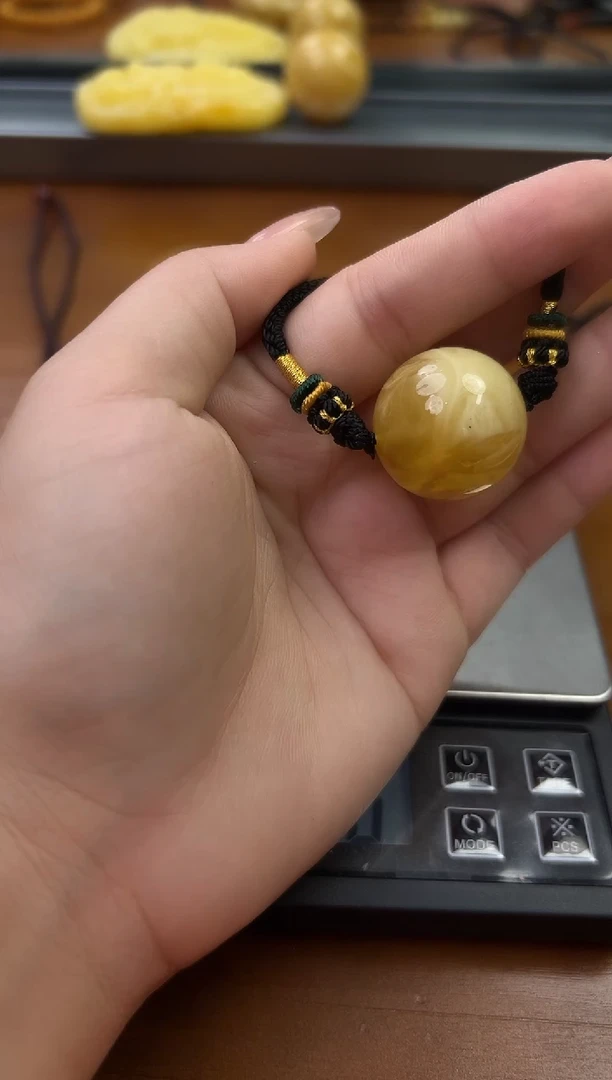 未镶嵌蜜蜡裸石琥珀蜜蜡吊坠