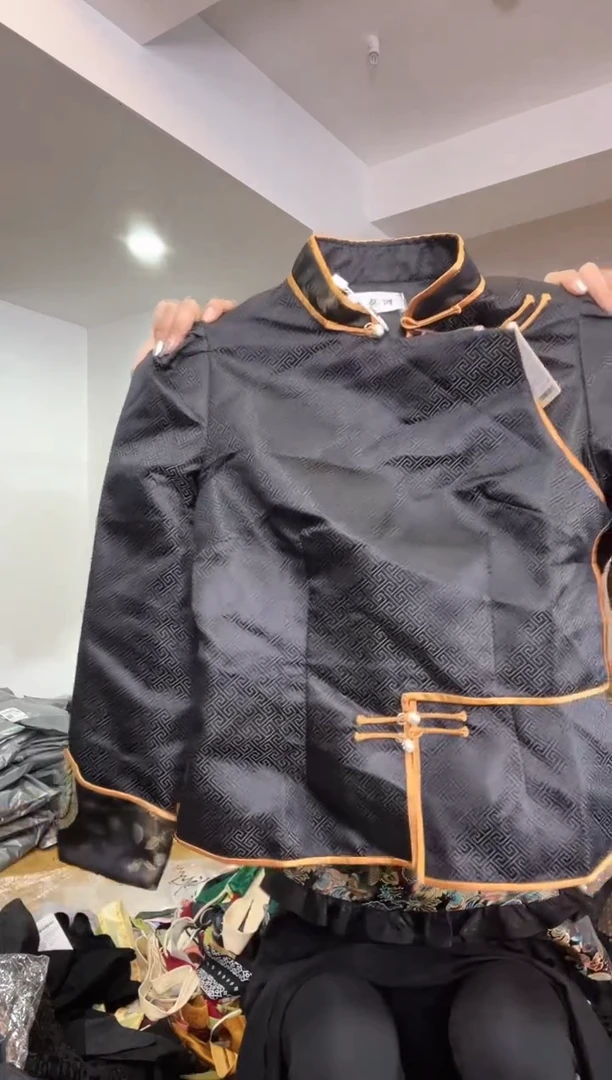 外套       L码        105-115斤