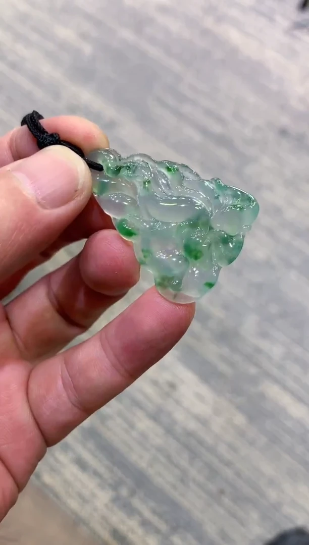 颈饰未镶嵌翡翠天然A货翡翠