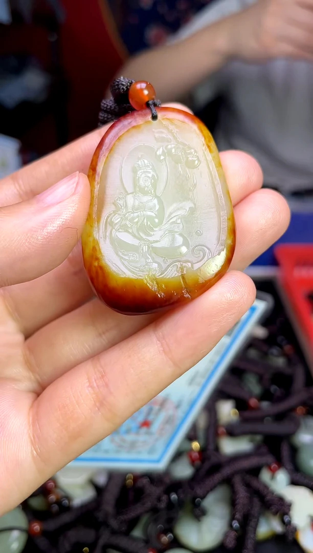 未镶嵌和田玉挂件1