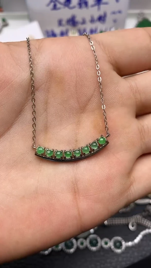 颈饰银S925镶嵌翡翠2220