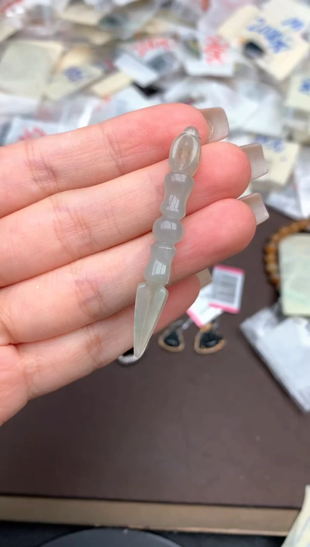 未镶嵌挂件翡翠一
