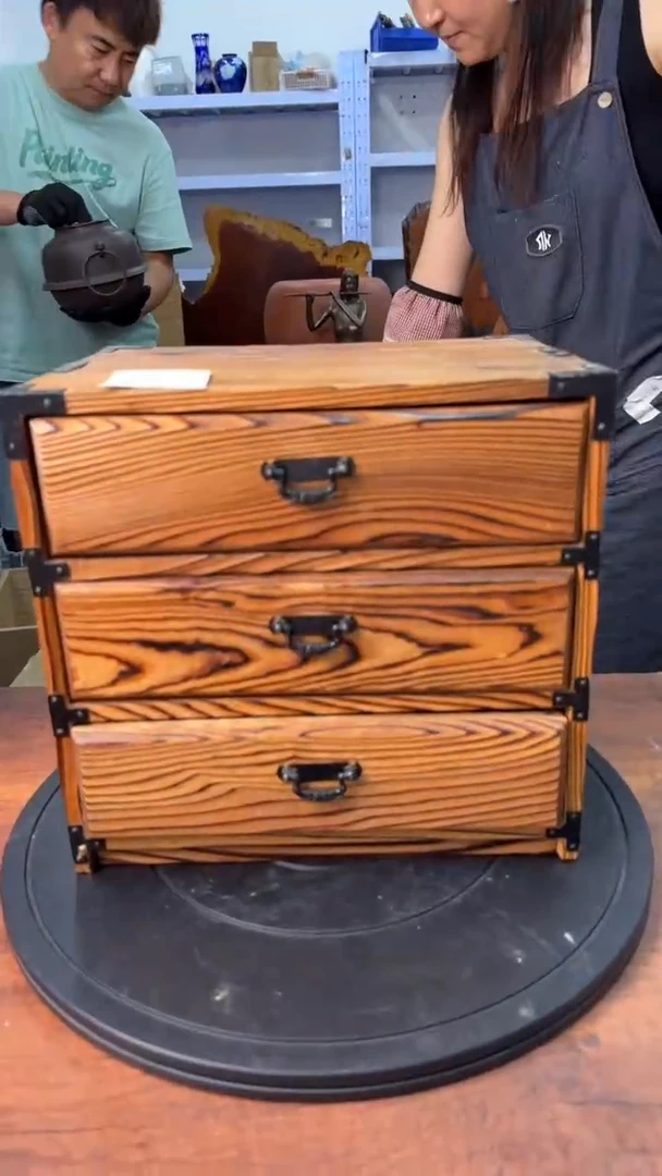 入目无他人四下皆是你