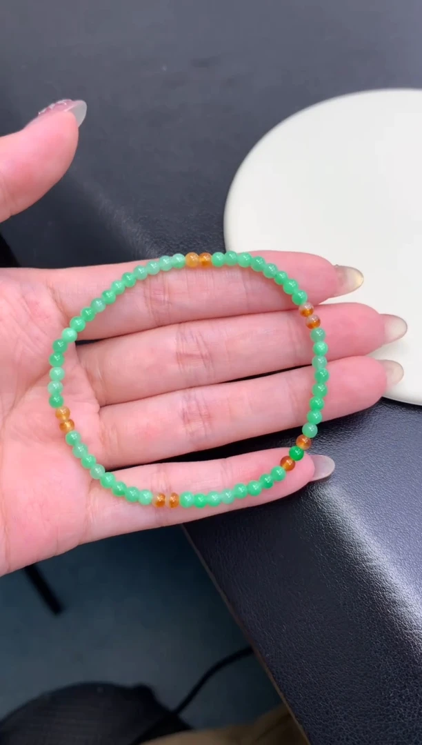 未镶嵌定制翡翠48小时鉴赏期 退货不扣服务费