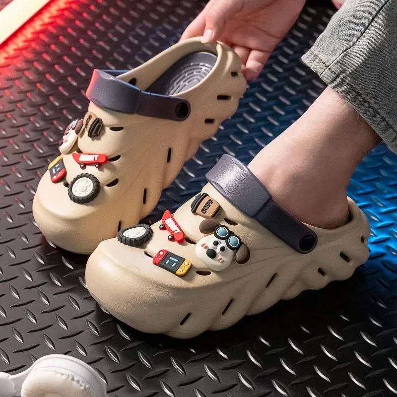 新款踩屎感洞洞鞋男款夏季外穿2025新款防滑情侣eva大头拖鞋厚底