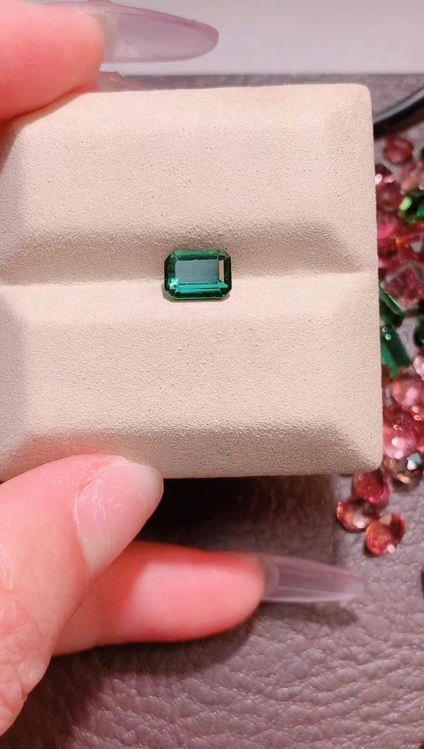 未镶嵌珠宝半成品碧玺1.46ct