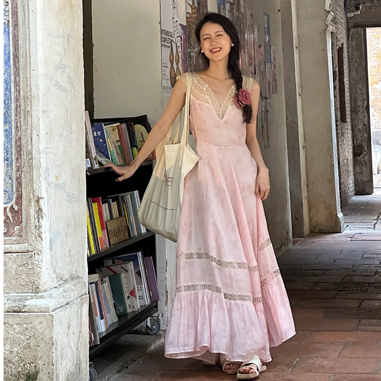 七月伊萨尔 古董感粉色蕾丝连衣裙 暗纹提花复古收腰大裙摆 绝美