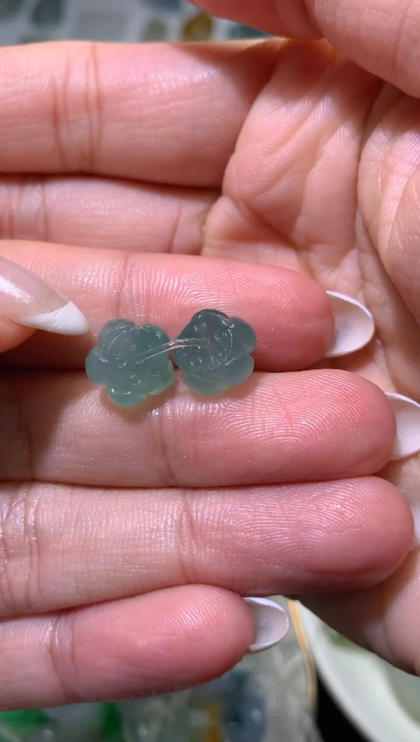 未镶嵌定制翡翠水**尤毛货