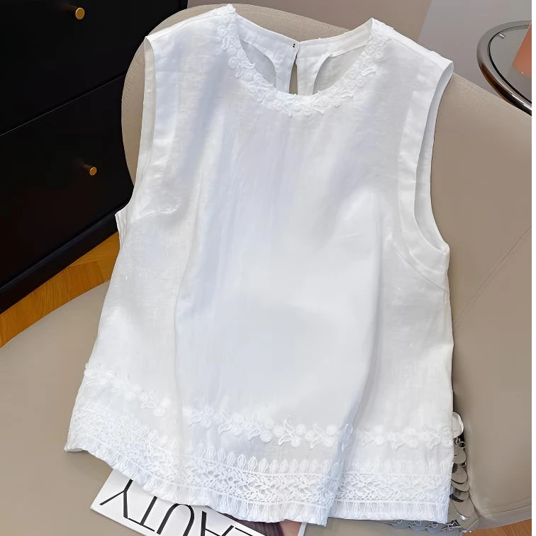 新中式国风白色花边刺绣无袖背心女2025夏季宽松圆领亚麻无袖上衣