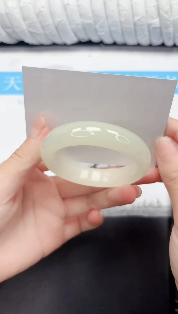 未镶嵌手镯石英质玉9-55.6FMS